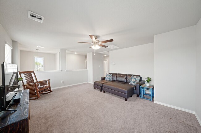 Building Photo - 7410 Arabian Moon Trail