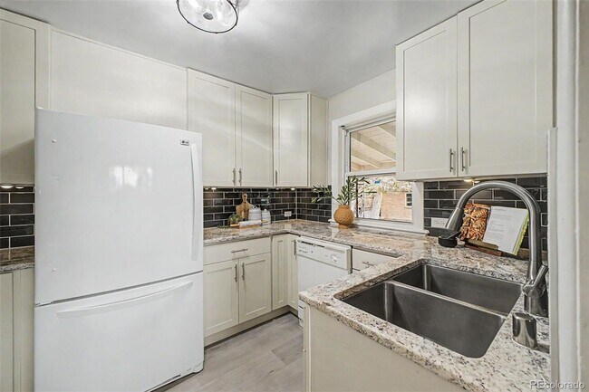 Building Photo - 3028-3030 N Raleigh St (Duplex) - [OPT 2 6/19/26]