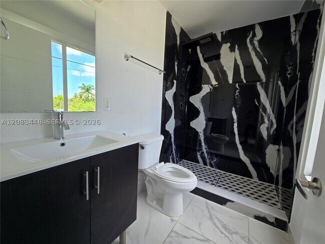 Building Photo - 25901 SW 139th Ave