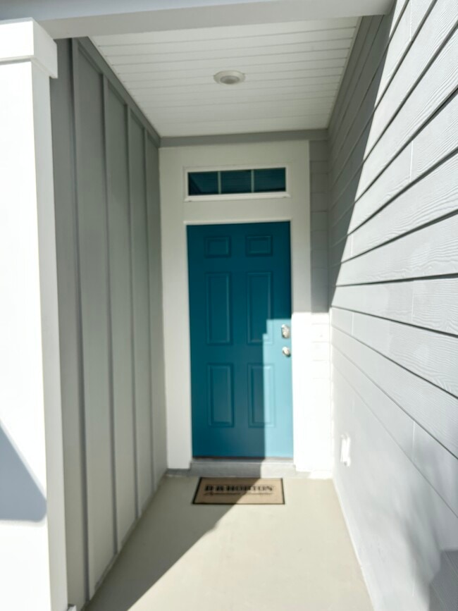 Building Photo - 28 Blue Hvn Rd