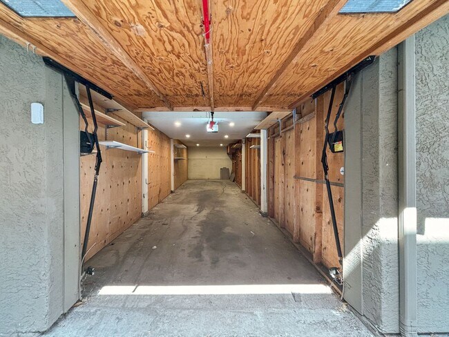 Building Photo - Modern 2BD/2BA Condo in El Cerrito W/ A/C,...