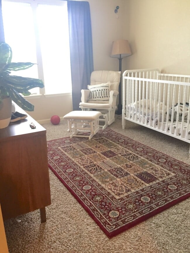 Building Photo - Start Your Summer off Right with Space in ...