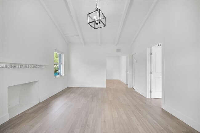 Building Photo - 503 NW 47th St