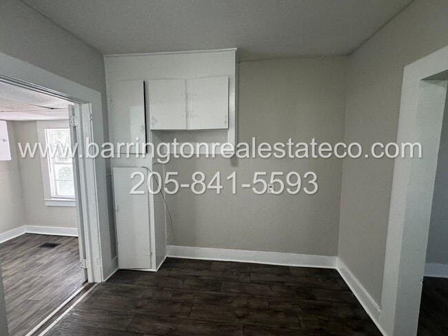 Building Photo - 1721 35th Ave N