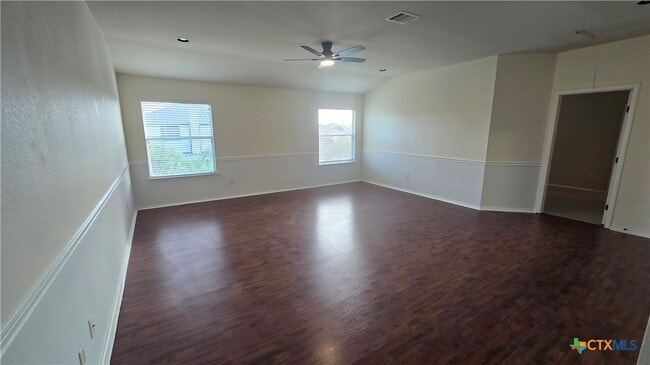 Building Photo - 235 Lottie Ln