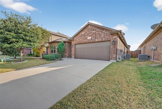 Building Photo - 1928 Velarde Rd