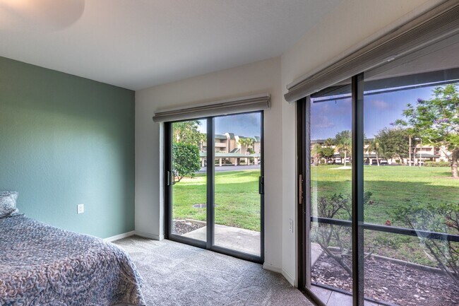 Building Photo - CLOSE DOWNTOWN PUNTA GORDA. GROUND FLOOR U...