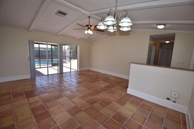 Building Photo - 10656 Shady Pond Ln