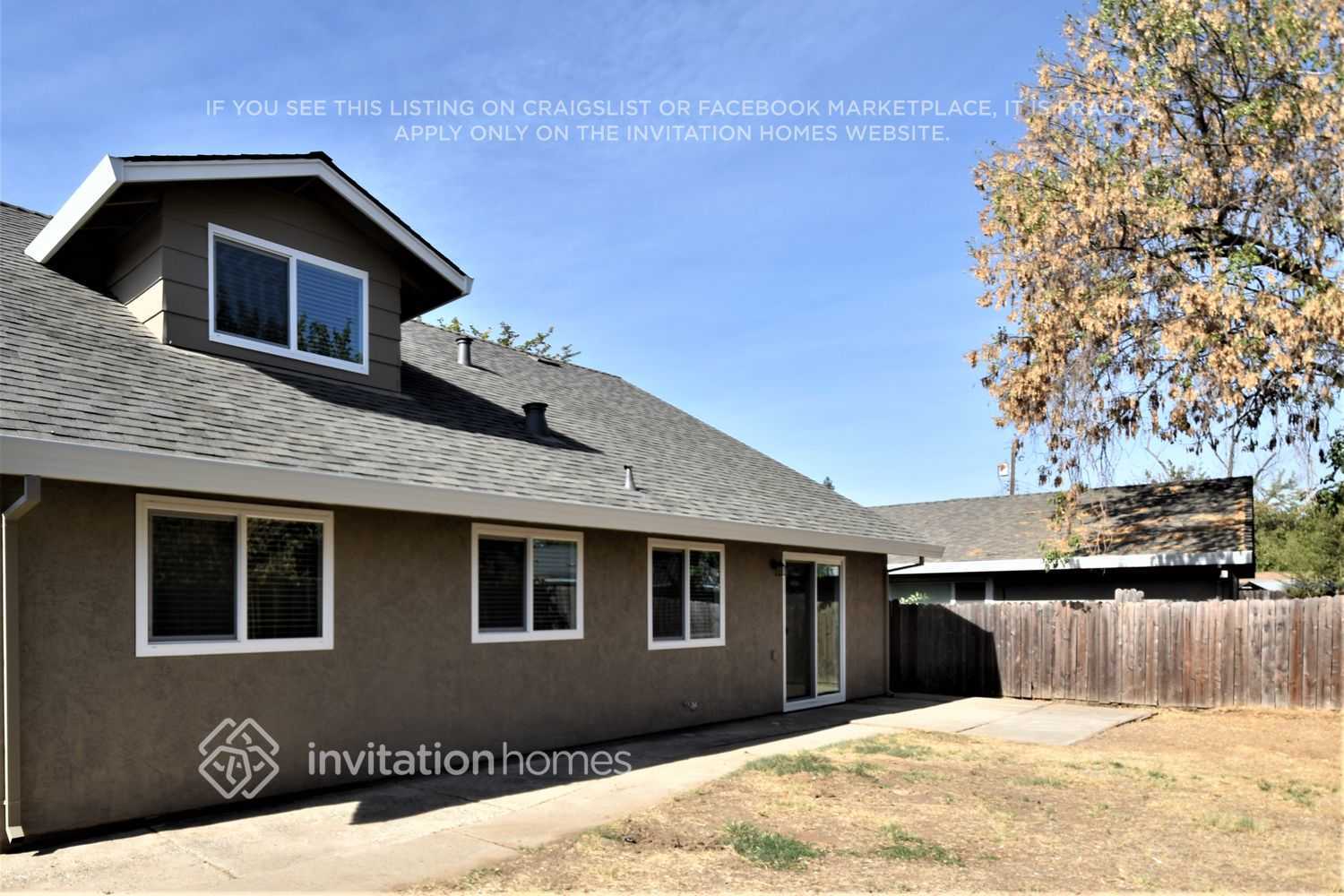 Building Photo - 3909 Smithfield Way