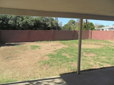 Building Photo - 3 bed, 1 bath, 1,120 sqft