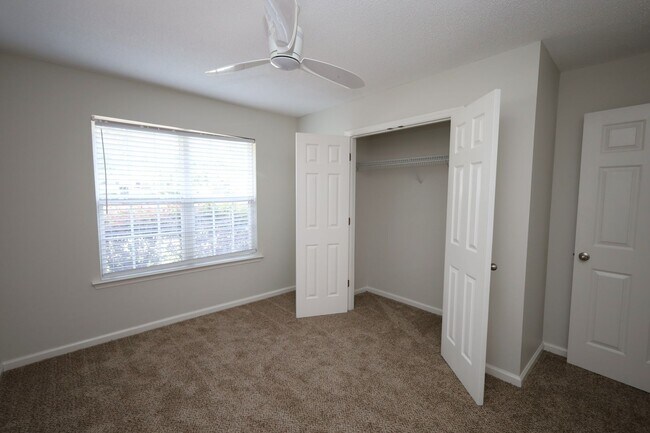 Building Photo - 4125 Springruff Dr