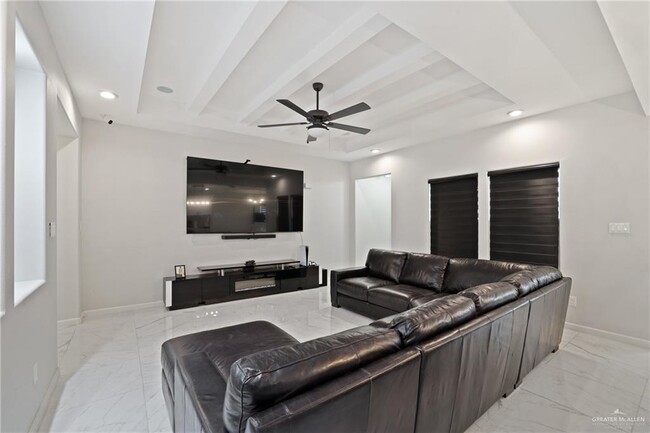 Building Photo - 4104 S Rodman Ln