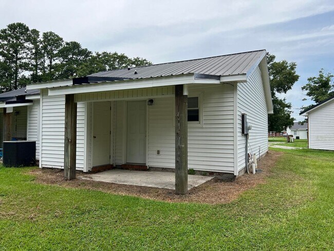 Building Photo - 1711 Wine Press Ct