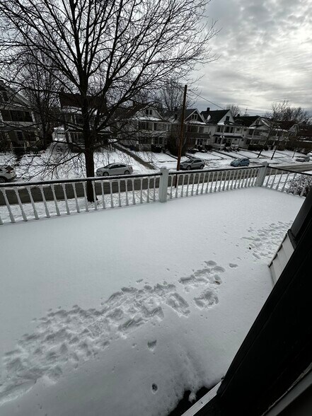 Building Photo - 1314 W 106th St