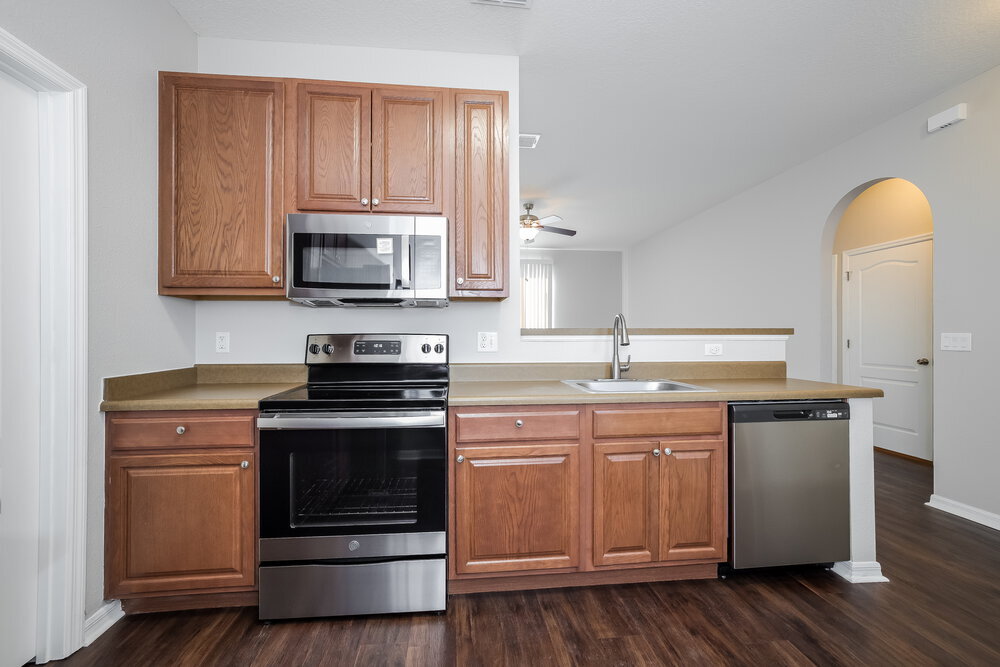 Building Photo - 2220 Paria Ln