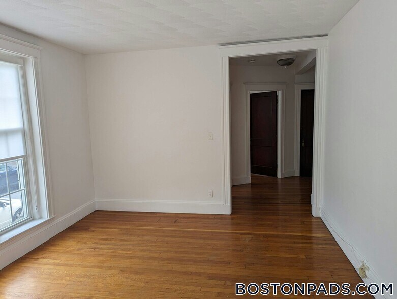 Building Photo - 120 Summer St