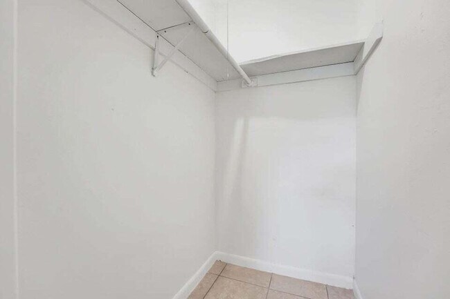 Building Photo - 3511 NW 7th Ct