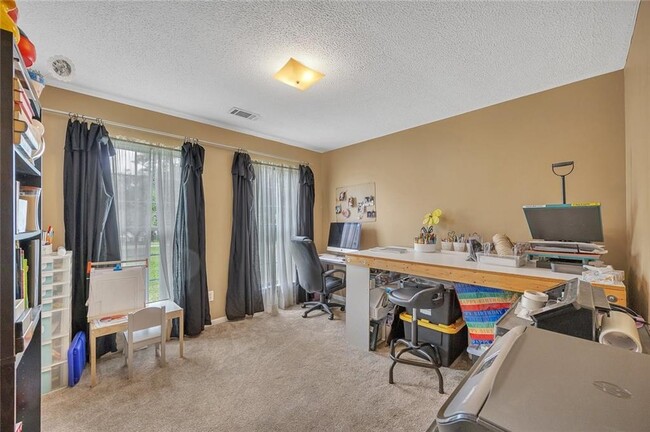Building Photo - 313 Ridge Hill Cir