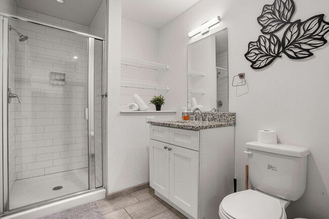 Building Photo - 209 9th St