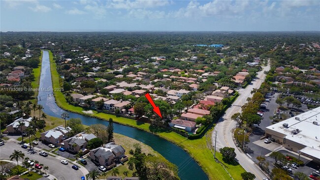 Building Photo - 16000 SW 91st Ct