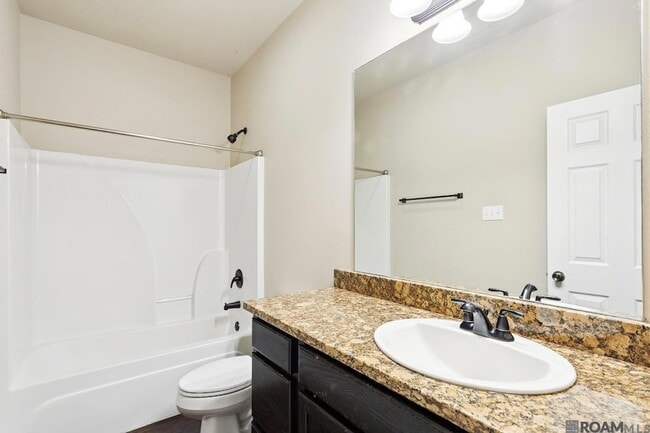 Building Photo - 21125 Beau Chateau Blvd