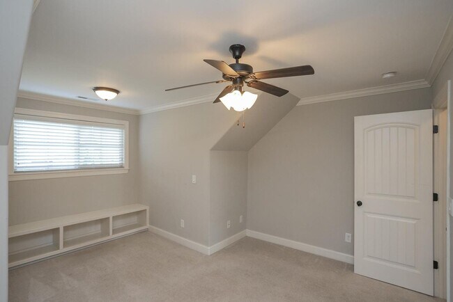 Building Photo - 7002 Brindle Ridge Way