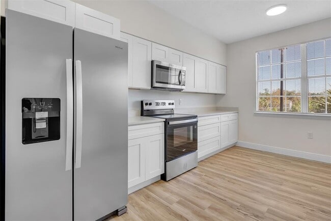 Building Photo - 10855 Windsor Walk Dr