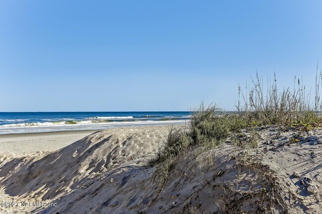 Building Photo - 108 Laguna Villa Blvd