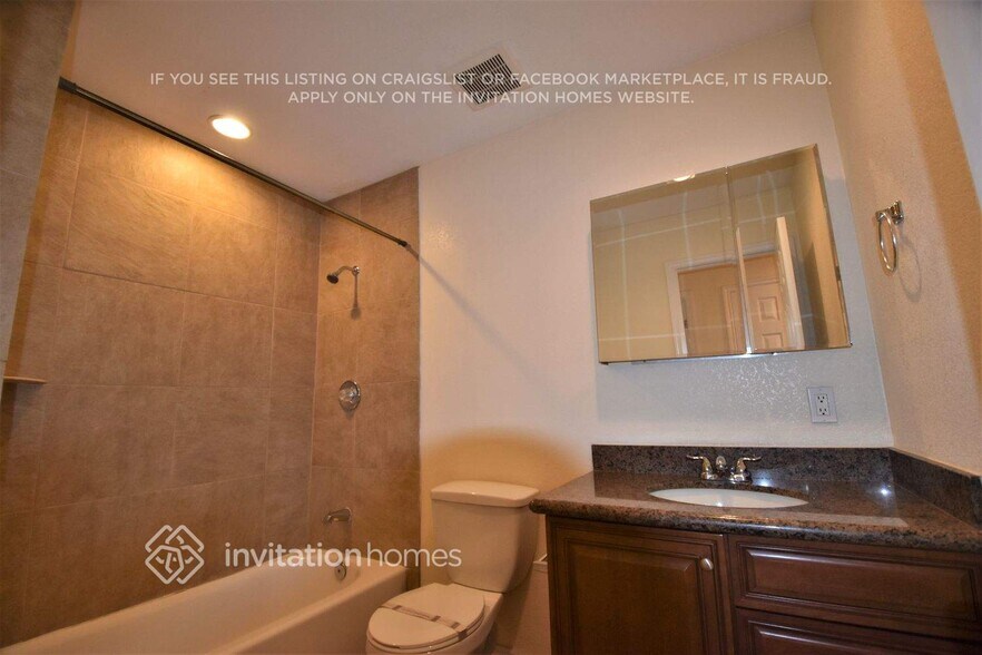 Building Photo - 3725 W Butler Dr