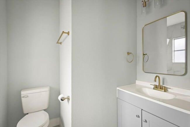 Building Photo - 2778 Post St