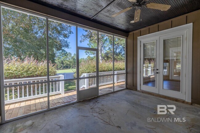 Building Photo - 33151 Shinnecock Ln