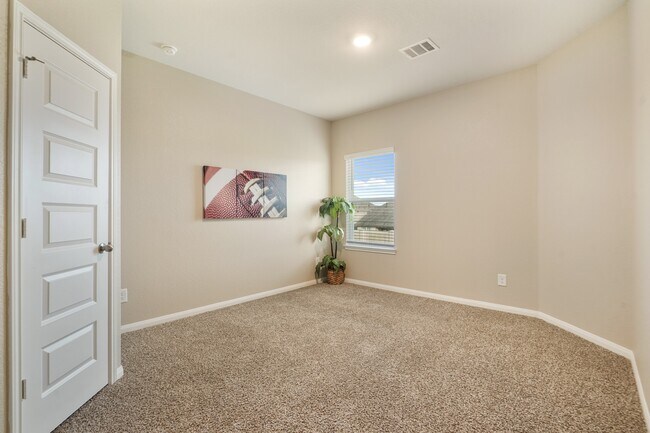 Building Photo - 24603 Porta Borsari Dr