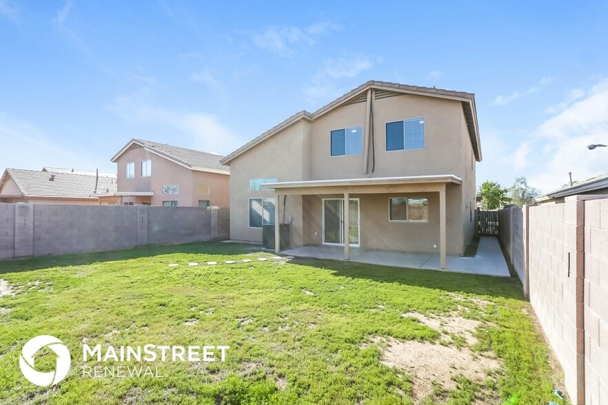 Building Photo - 11026 W Mountain View Dr