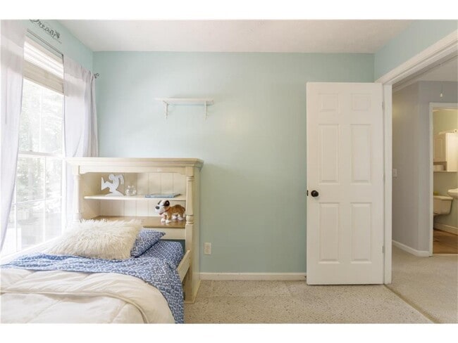 Building Photo - 2807 Forest Wood Dr