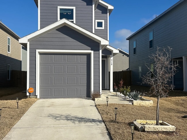 Building Photo - 910 Wood Stork Way