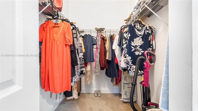 Building Photo - 4445 NW 48th Terrace