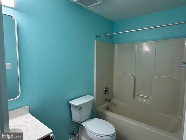Building Photo - 12740 Great Ln
