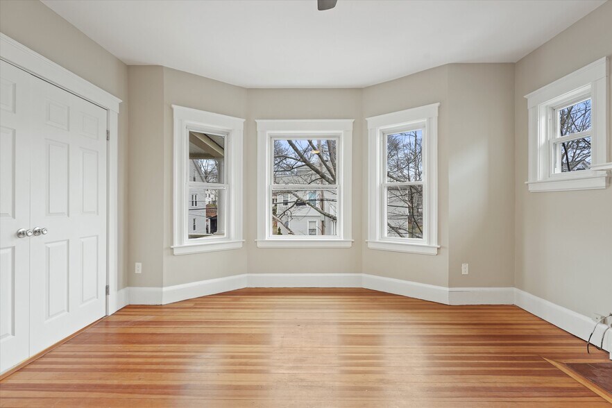 Building Photo - 60 Winslow Ave