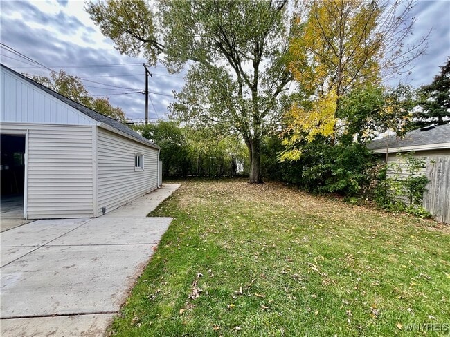 Building Photo - 283 Bannard Ave