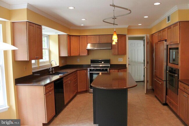 Building Photo - 12506 Seurat Ln