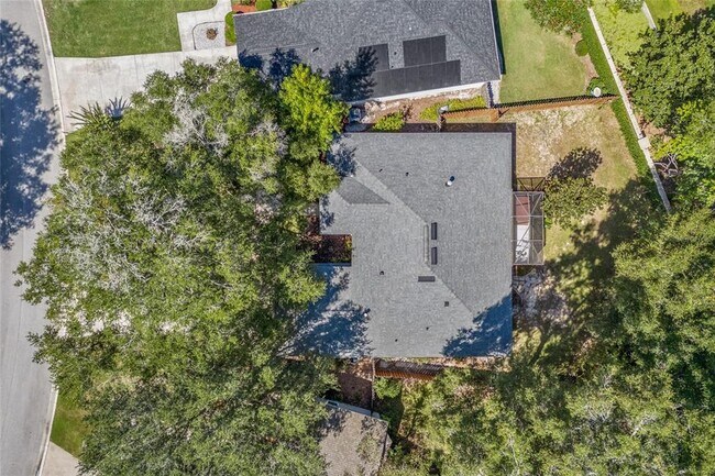 Building Photo - 8336 SW 8th Pl