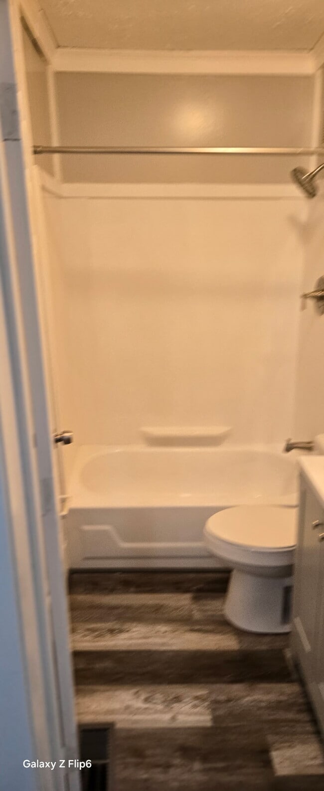 Building Photo - 511 Delta Ave