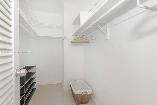 Building Photo - 10185 Collins Ave