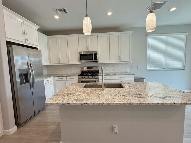 Building Photo - 24795 N 171st Ln