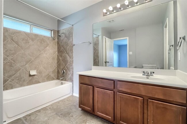 Building Photo - 3308 Barksdale Dr