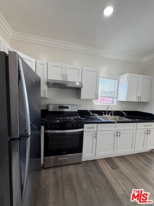 Building Photo - 334 Heliotrope Dr