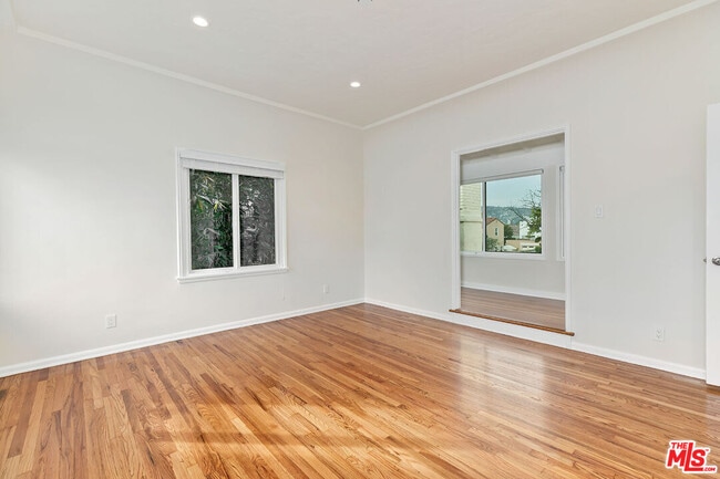 Building Photo - 6348 Colgate Ave