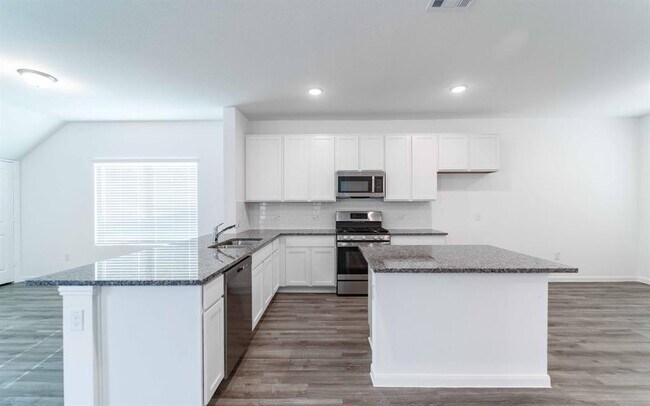 Building Photo - 219 Tokalaun Dr