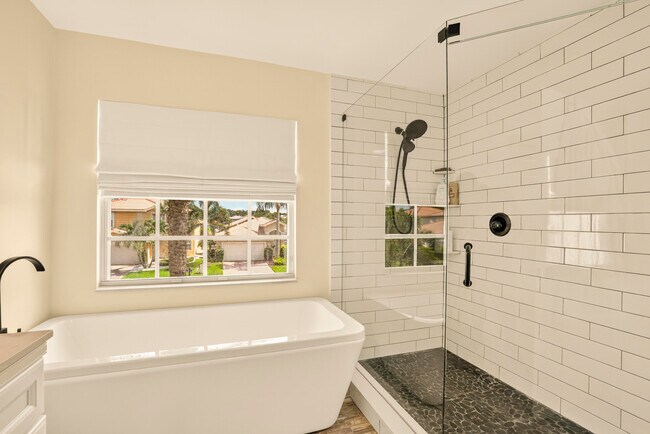 Building Photo - 7630 Topiary Ave