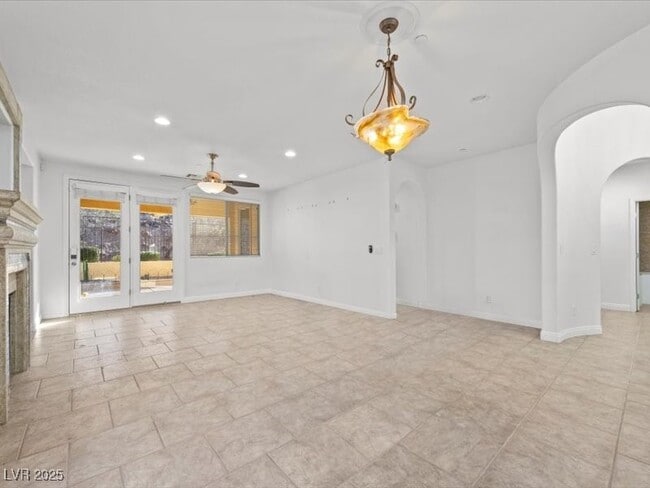 Building Photo - 1159 Calcione Dr